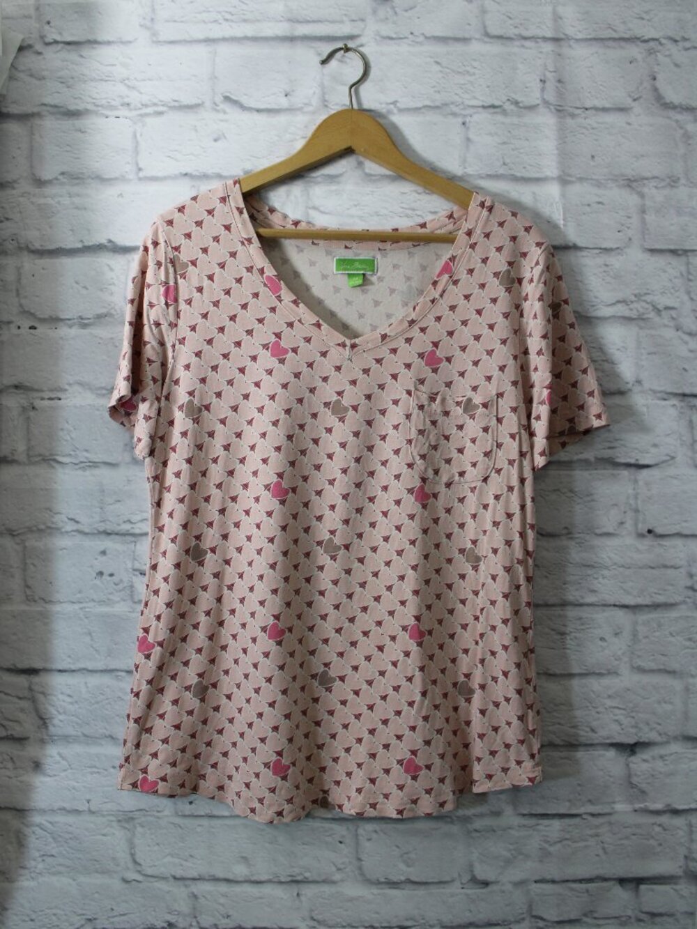 Vera Bradley Medium Pink Heat V Neck Shortsleeve Summer Loungewear Pajama Top